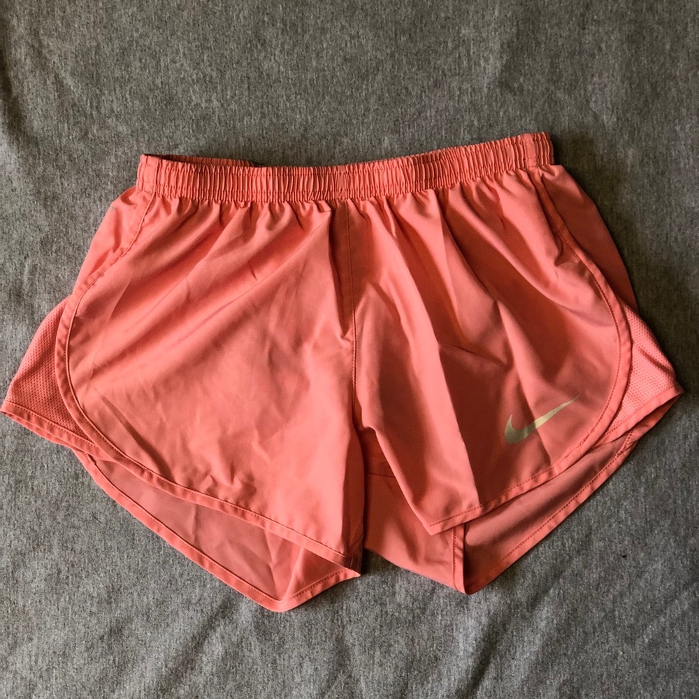 Nike women’s running shorts